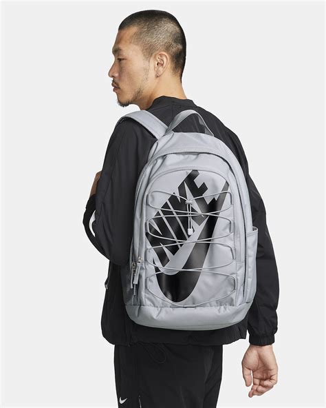 nike hayward backpack 26l